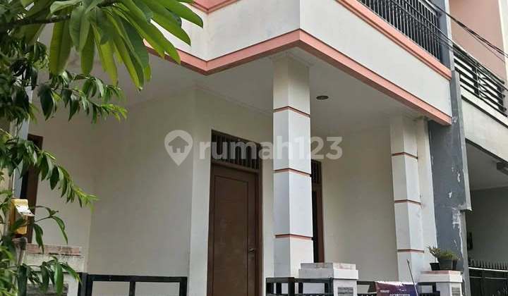 Rumah Murah 2 Lantai Strategis Dekat Stasiun Cakung di Duta Kranji Bintara Bekasi Barat Rumah Murah 2 Lantai Strategis Dekat Stasiun Cakung di Duta Kranji Bintara Bekasi Barat