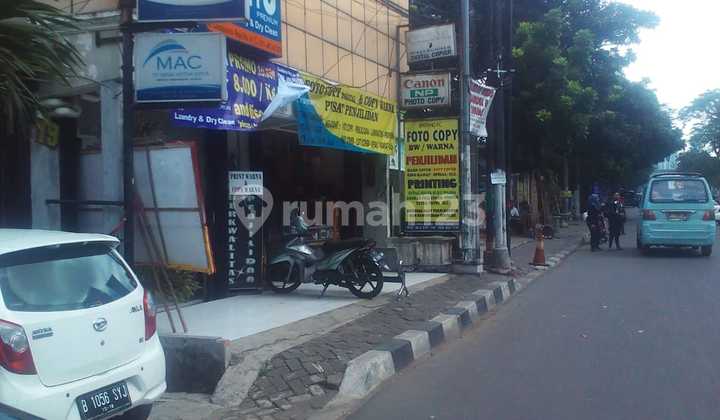 Ruang Usaha Strategis Pinggir Jalan di Tebet Menteng Dalam Jakarta Selatan Ruang Usaha Strategis Pinggir Jalan di Tebet Menteng Dalam Jakarta Selatan