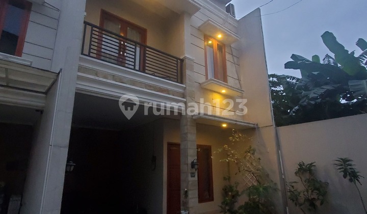 Rumah Murah dan Asri Townhouse Posisi Hook Bebas Banjir di Kebagusan Pasar Minggu Jakarta Selatan