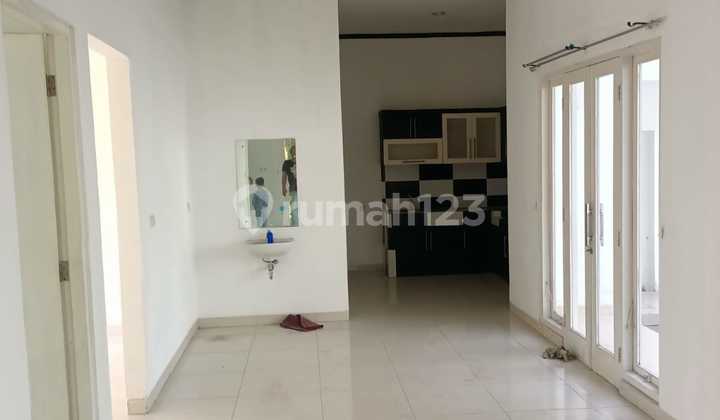 For Rent Fast Corner House Spacious In Kemang Pratama 2 Bekasi For Rent Fast Corner House Spacious In Kemang Pratama 2 Bekasi