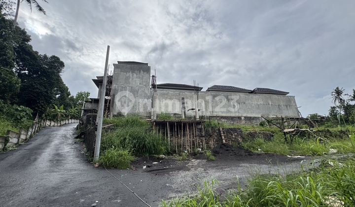 Tanah Kosong Lingkungan Villa di Area Gerih Blumbungan Abiansemal
