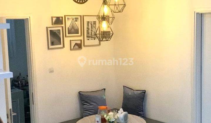 Rumah Modern di Kawasan Komplek Puri Beta 2, Larangan, Tangerang 1