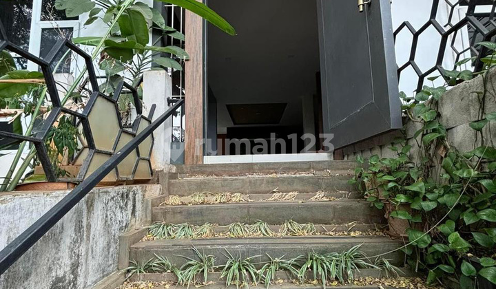 Awesome House, Very Nice in Villa Cinere Mas 2