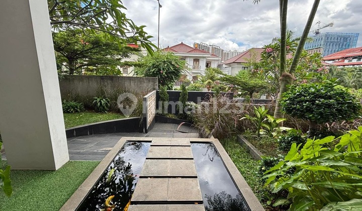 Dijual Rumah Modern Tropis Komplek Cinere Nempel Lebak Bulus Jakarta Selatan