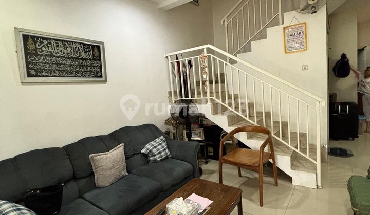 Dijual Rumah Cantik di Cirendeu Dalam Cluster Nyaman 2