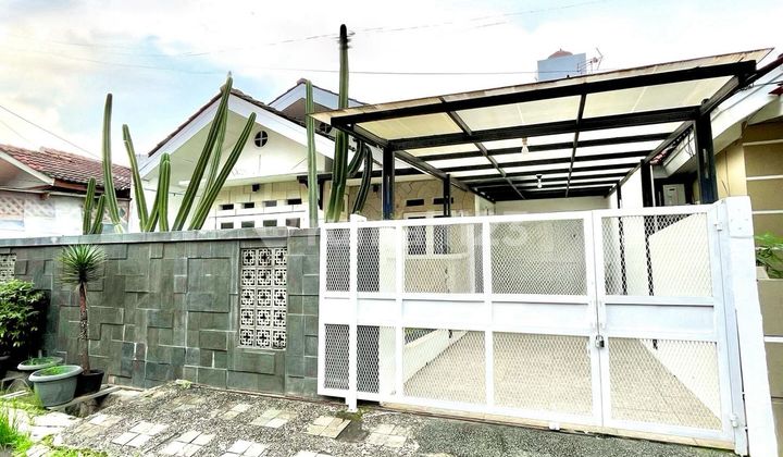 Dijual Rumah Tropis Minimalislokasi : Bukit Nusa Indah-ciputat 1
