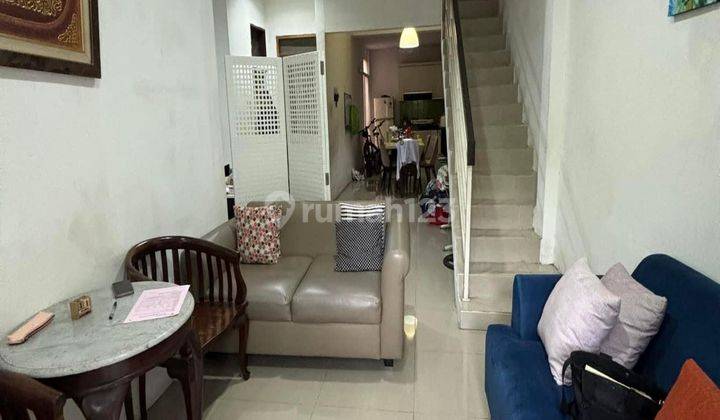 Dijual Rumah Graha Cinere Hadap Taman , Lokasi Dekat Tol Krukut 2