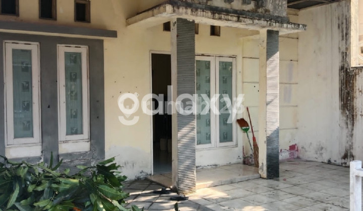 Ready-to-Occupy House in Heavenland Park Sidoarjo 2