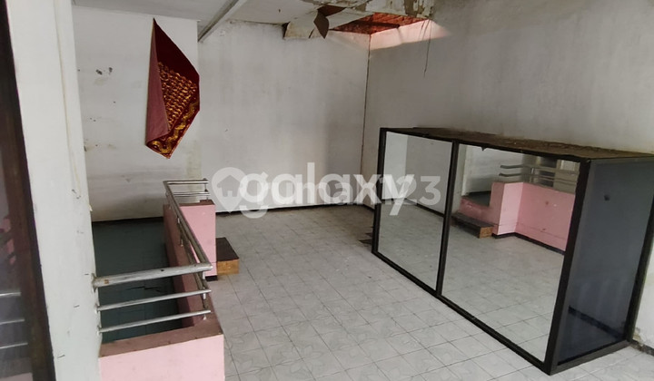 Corner House Area Including Land Calculation at TPI Wiyung 2