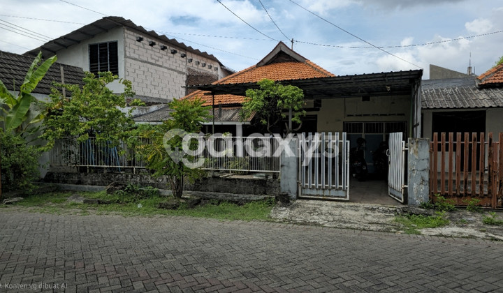 Rumah Luas  Kutisari Selatan (Cocok buat Kos"an / kantor)