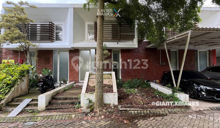 Sell Fast Modern House in The Oz Tidar Malang