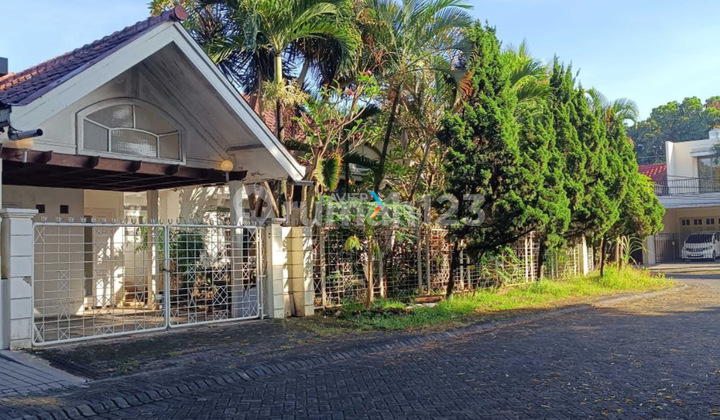 Rumah Strategis Hook Di Araya Blimb Malang