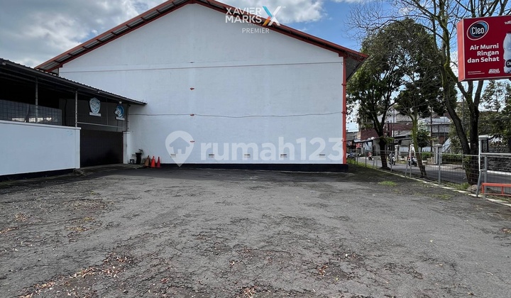Dijual Murah Rumah Usaha Strategis di Pusat Kepanjen Malang Dijual Murah Rumah Usaha Strategis di Pusat Kepanjen Malang