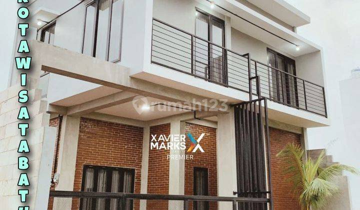 Rumah Villa Dengan Kolam Renang di lembah metro, Batu 1