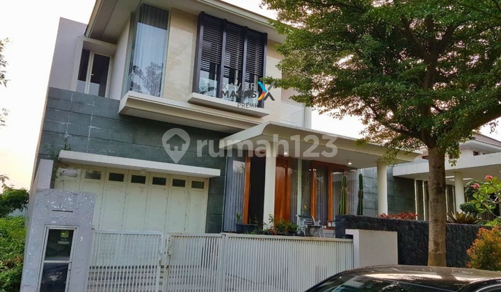 Rumah Mewah Modern Dengan Kolam Renang Di Araya Malang 2