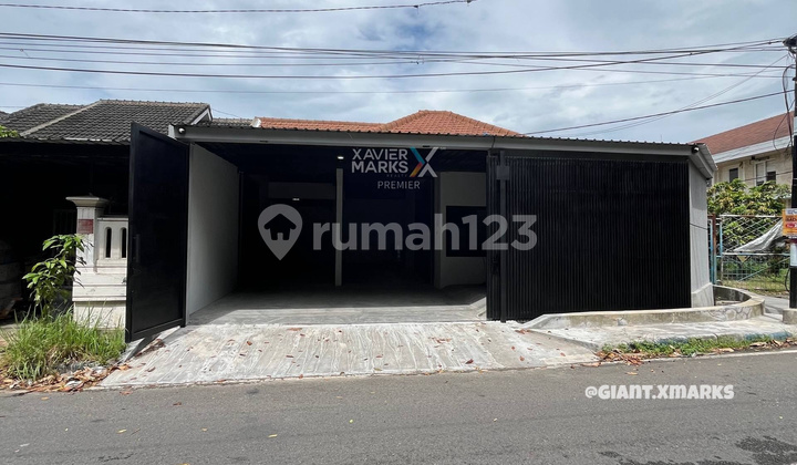 Newly Renovated Warehouse Near Toll Exit in Pbi Araya Malang
