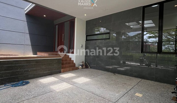 Grand Modern House Near Binus in Araya Valley Malang 2