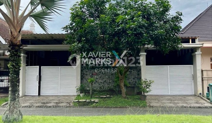 Rumah Bagus Premium Di Boulevard Araya Golf, Araya