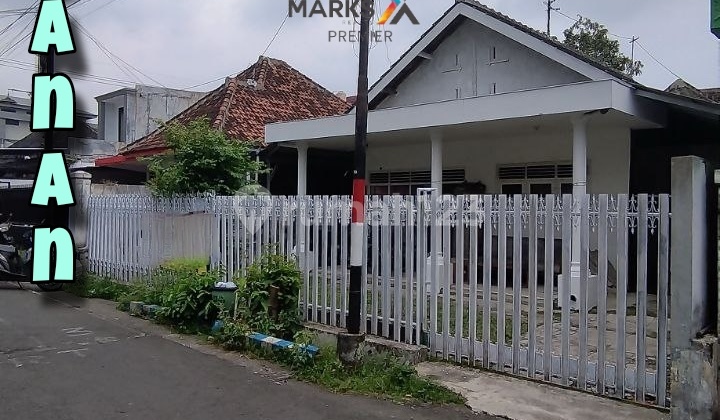 Rumah Strategis Dekat Pusat Oleh Oleh Di Sanan Blimbing