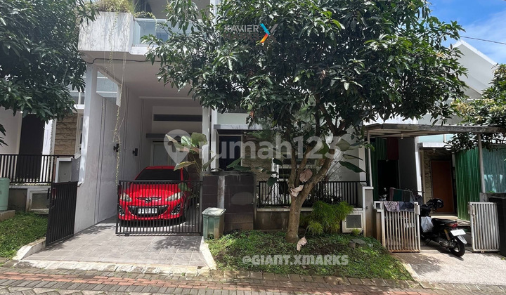 Rumah Modern Semi Furnished di Austinville Dieng Malang