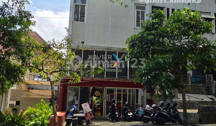 Active Hostel 56 Strategic Rooms In The Kayutangan Heritage Area Active Hostel 56 Strategic Rooms In The Kayutangan Heritage Area