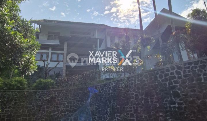 Rumah Resort + Private Pool & Rooftop Di Tidar Malang  2