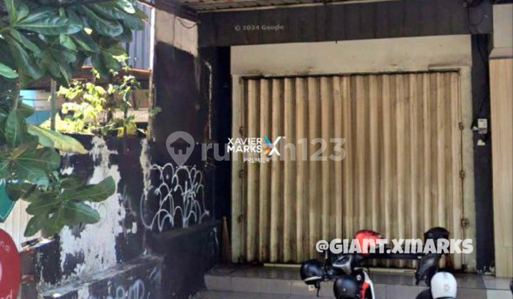 Ruko 2 Lantai Tengah Kota Di Kaliurang Malang Ruko 2 Lantai Tengah Kota Di Kaliurang Malang