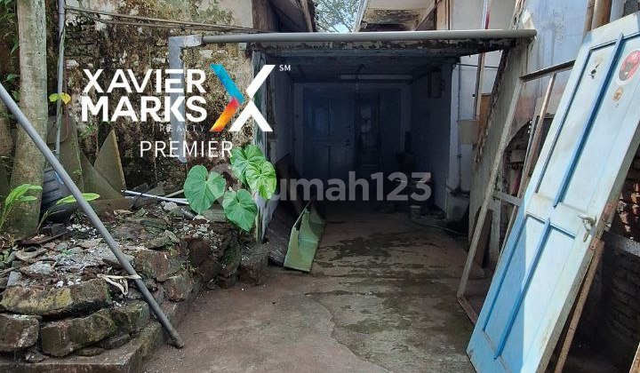 Strategic Ready-to-Occupy House Near Oro Oro Dowo Market, Klojen, Malang 2