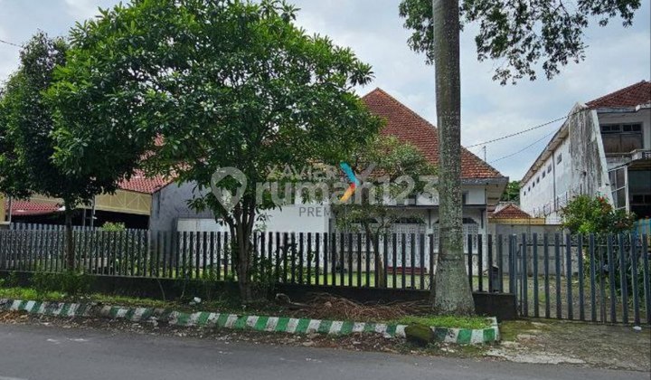 Rumah Klasik Kolonial Daerah Gunung Gunung Klojen Malang Rumah Klasik Kolonial Daerah Gunung Gunung Klojen Malang