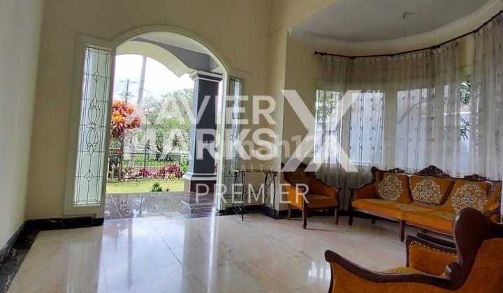 Rumah Mewah Plus Kolam Renang Di Puncak Dieng Boulevard 2