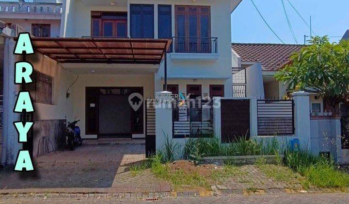 Rumah 2 Lantai Shm Dekat Superindo Di Araya Malang 1