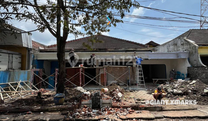 Strategic House Plus Warehouse in Purwantoro, Blimbing, Malang Strategic House Plus Warehouse in Purwantoro, Blimbing, Malang