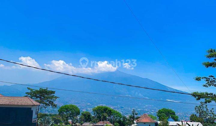 Villa Dengan Kolam Renang View Gunung Dekat Agro Kusuma Batu 2