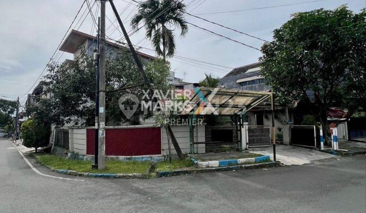 Rumah Plus Usaha Apotek Di Pbi Araya Blimbing Malang