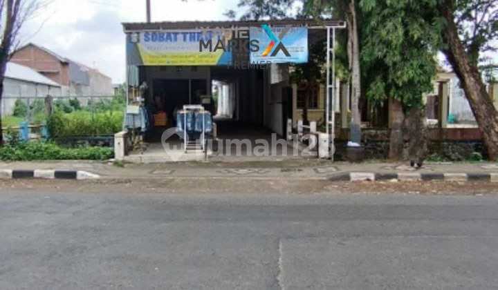 BUSINESS HOUSE WITH BONUS ACTIVE BOARDING HOUSE IN KEPANJEN MALANG BY 1