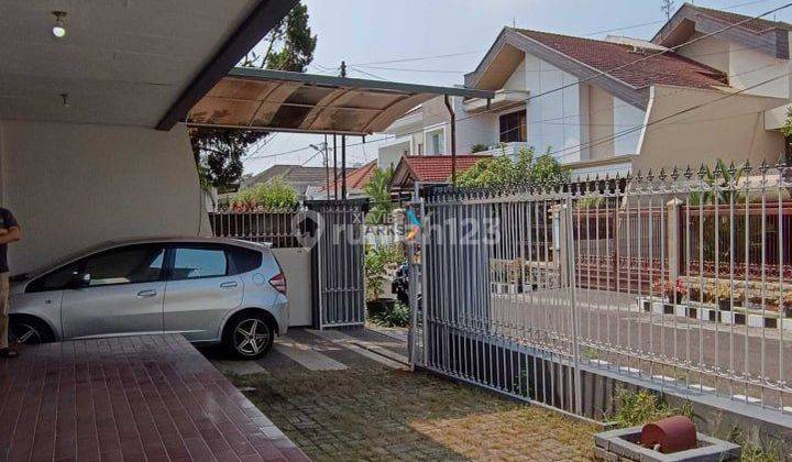 Rumah Mewah Klasik 2 Lantai Shm Bagus Di Klojen Malang 2