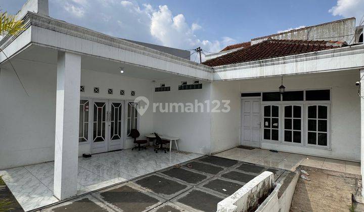 Rumah 3 Lantai Sudah Renovasi SHM di Cicalengka Dekat Dengan Alun alun, Stasiun Kereta, Rsud 2