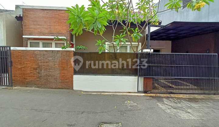 Rumah Minimalis Semi Furnish Di Puri Wijaya Tangerang 1