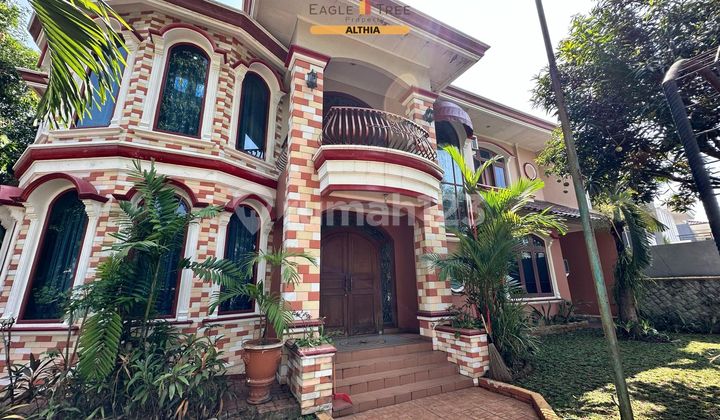 Dijual Murah Rumah Mewah Siap Huni Ada Kolam Renang di Bsd Dijual Murah Rumah Mewah Siap Huni Ada Kolam Renang di Bsd