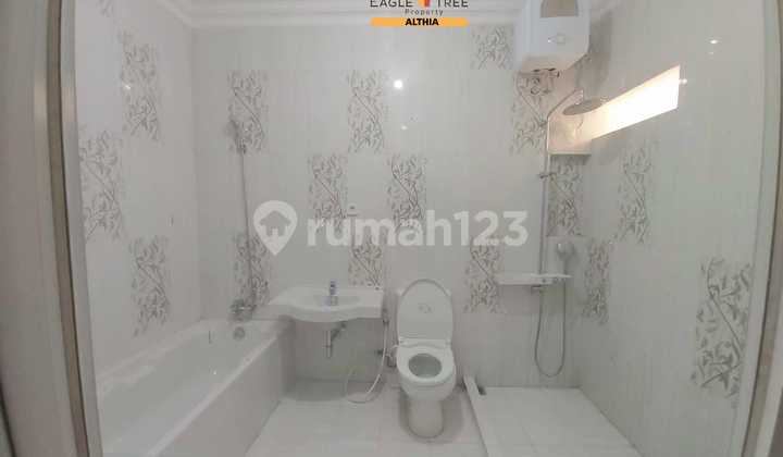 Dijual Rumah 2 Lantai Dalam Komplek di Pondok Ranji Tangsel