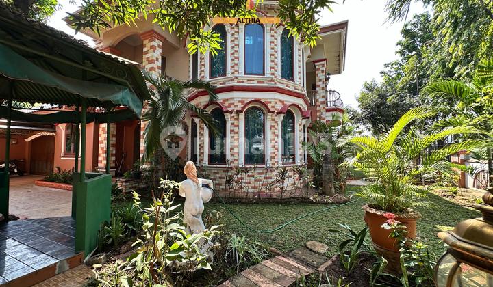 Rumah Mewah Disewakan dengan Luas Tanah 500An Strategis di Bsd 2