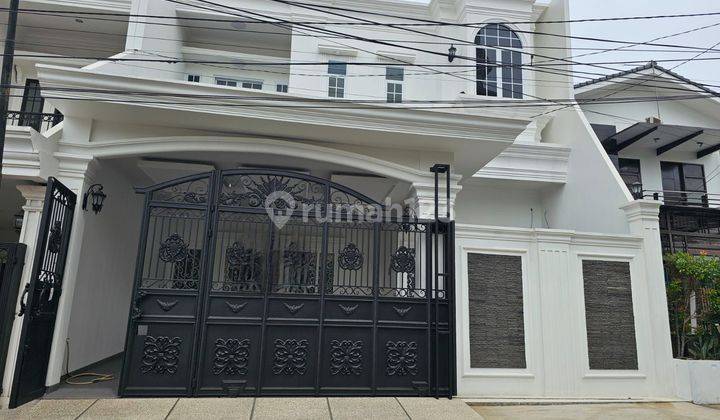 Rumah Cantik 2 Lantai Nyaman Siap Huni Di Kembangan Jakarta Barat 1