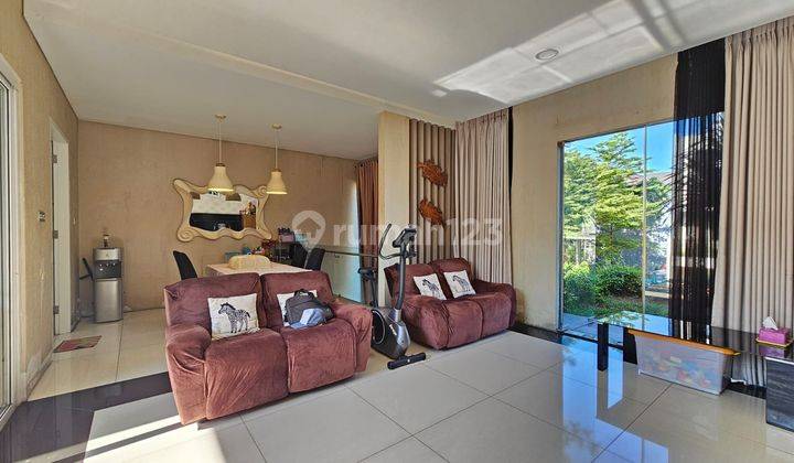 Dijual Rumah Mewah 3 Lantai Dengan Private Pool Di Bintaro 1