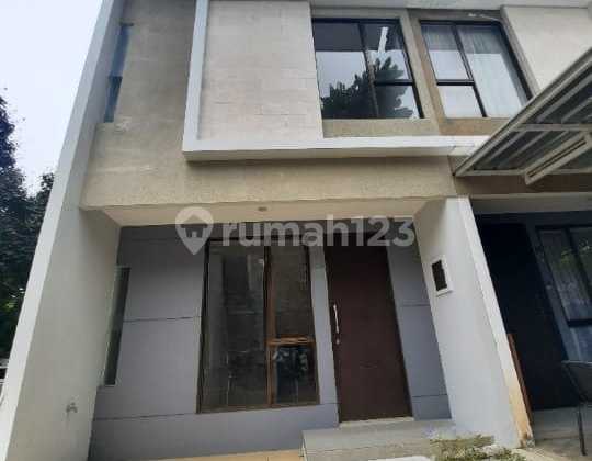 For Sale Modern Minimalist House Ready to Occupy in Graha Raya Cluster