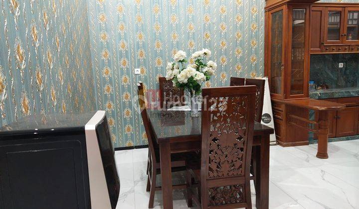 Dijual Rumah Cantik 2 Lantai Full Furnished Banyumanik Semarang 7646 2