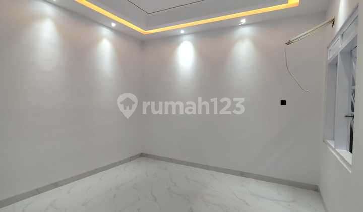 Rumah Bagus Siap Huni SHM Puri Anjasmoro, Semarang Barat 10459 2
