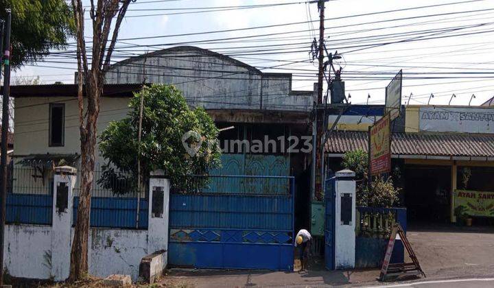 Gudang Pinggir Jalan Besar di Bawen Semarang 9586 2