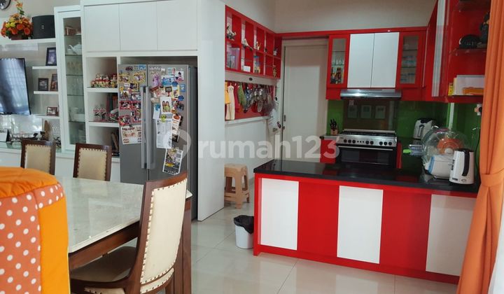Rumah Kontrakan Bagus Dekat SIS,Semi Furnished Candi Golf, Semarang, 5100