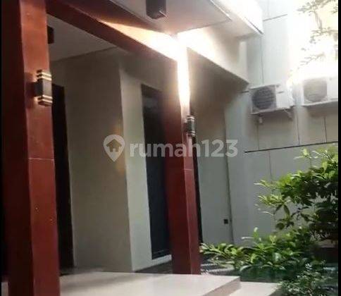 Rumah Bagus Unfurnished Jl. Puspogiwang Semarang Barat, Semarang - 10170 2