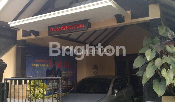 Dijual rumah di tengah kota Malang letak strategis Dijual rumah di tengah kota Malang letak strategis